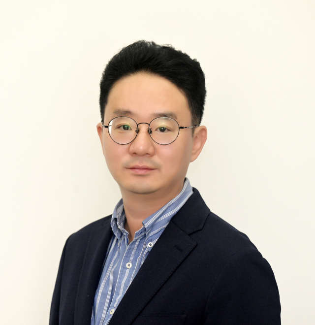 황금돼지띠의 파란만장했던 12년[여명]