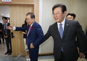 가까워지는 이재명-홍준표…洪지지자들, 李지지 선언