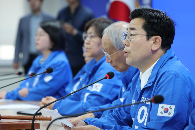 박찬대 더불어민주당 상임총괄선대위원장이 14일 오전 서울 여의도 당사에서 열린 중앙선거대책위원회의에서 모두발언을 하고 있다. 2025.5.14/뉴스1