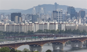 '토허제 후폭풍' 은행 가계대출 4.8조↑…기업대출은 14.4조 폭증