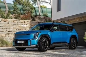 기아 EV9, 독일 車전문지 전기SUV 비교평가서 볼보 EX90 앞서