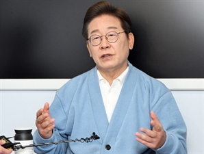 이재명, 스승의날 맞아 "교사 존중받아야 교육도 바로 서"