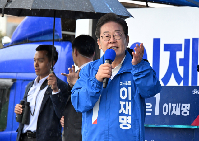 [현장+]이재명 "광양 제철산업, 중국 때문에 어려워…정부 지원할 것”