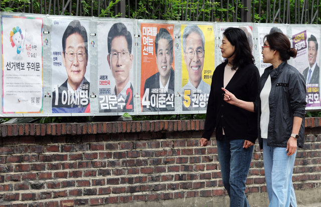 '대선 D-19' 유권자 86% '반드시 투표할 것'…지난 대선보다 열기 뜨거워