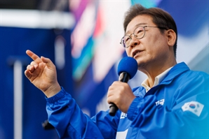 이재명 "서울대 10개 만들기 추진…교사, 직무 무관 정치활동 보장"