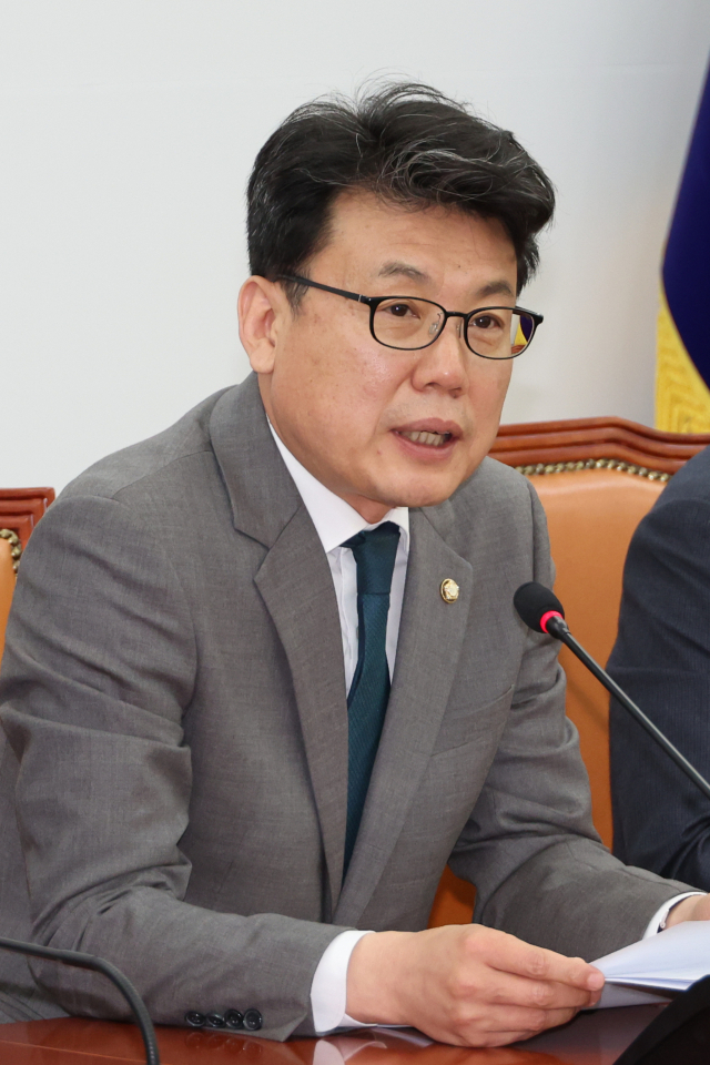 진성준 "'재건축 초과이익 환수제' 일단 시행해봐야"