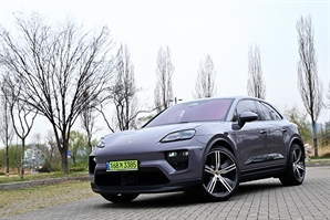 탁월한 완성도를 자랑하는 EV SUV - 포르쉐 마칸 일렉트릭 4S[별별시승]
