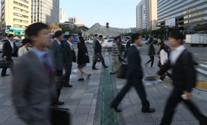 '춘래불사춘'…3월 서울 취업자 수 10.8만↓[양철민의 서울 이야기]