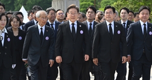 개헌 침묵 깬 이재명…“국가 안정이 더 중요” 임기 단축엔 선 그어