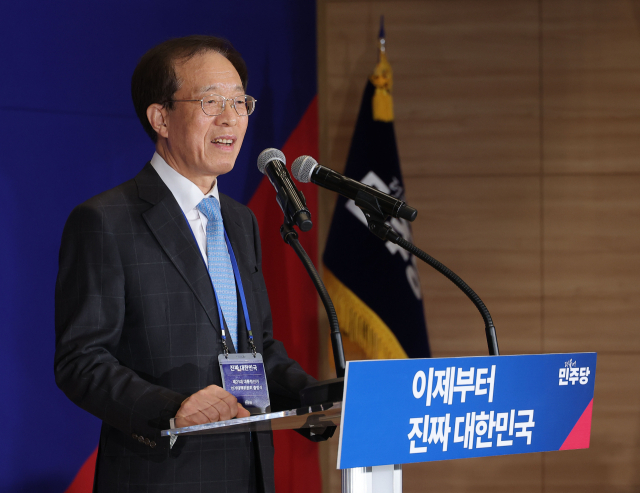 이석연 더불어민주당 공동선거대책위원장. 연합뉴스