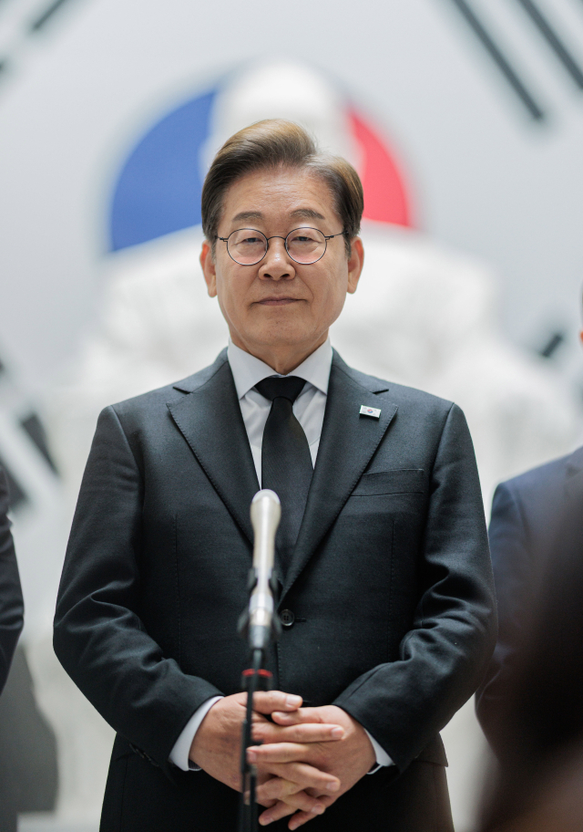 이재명, 서울 유세 앞두고 "부동산 공급 늘리는 방식으로 관리"