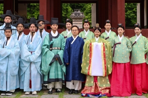 스무살 ‘성년’, 전통을 입다