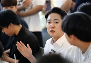 이준석 “별점테러 방관, 가맹본부 책임 회피 근절”…21호 공약
