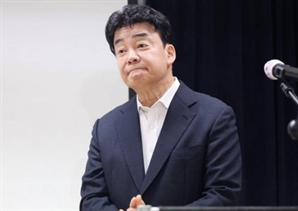 "정말 왜 이래유?"…바람 잘 날 없는 백종원, 이번엔 빽다방 디저트서 '곰팡이'