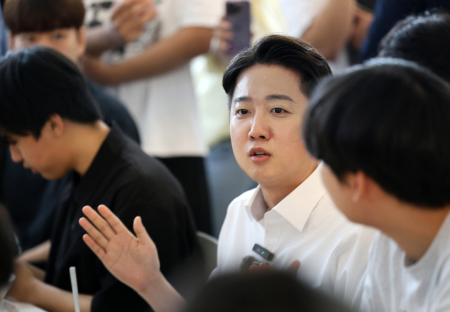 이준석 "安, 찾아온일 고맙지만 단일화 입장 달라진것 없다"