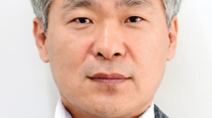 [목요일 아침에] 모든 것이 무너지고 있다