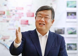 검찰 '뇌물수수·무고 혐의' 박일호 전 밀양시장 불구속 기소