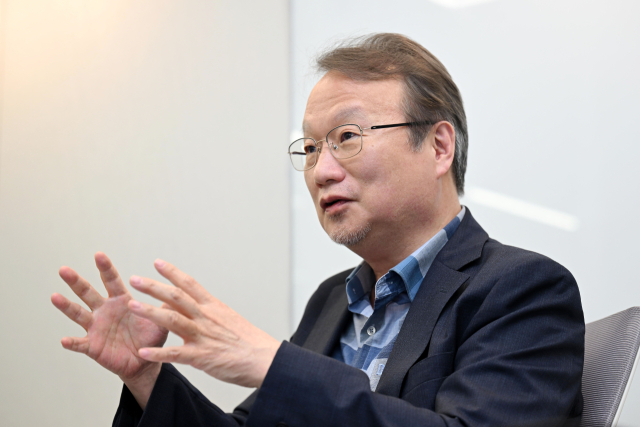 여준구 대동로보틱스 대표가 22일 서울 서초구에 위치한 사무실에서 서울경제신문과 인터뷰를 하고 있다. 조태형 기자
