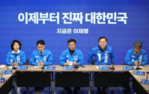 민주당, 김문수 공직선거법 위반 고발…“불법 임명장 발급·배부”