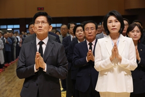 김문수 후보, 김혜경 여사 만나 "자주 만나자" 인사