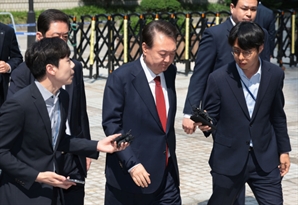 김성태 "金, 토론회에서 尹·전광훈 극우세력과 절연해야"