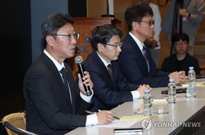 유통점 지원금 높인 SK텔레콤…주말 새 가입자 크게 늘어
