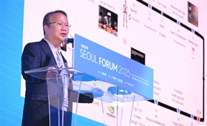 여준구 대표 "로봇 강국, 인간의 시각·행동까지 구현하는 범용 AI에 달렸다" [서울포럼 2025]