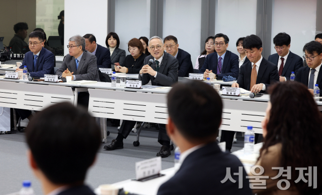 유인촌 문화체육관광부 장관이 지난 2024년 2월 19일 서울 중구 코시스센터에서 열린 ‘2024 문화원장·문화홍보관 워크숍’에서 발언하고 있다. 사진 제공=문체부