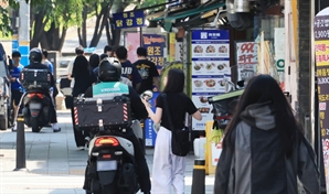“유통산업 다 죽는다”…李 공약에 프랜차이즈 본사, 온라인플랫폼 비명