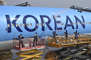 [단독] '대한항공 경영권 방어' 조원태 한진 회장, 시민단체로부터 고발