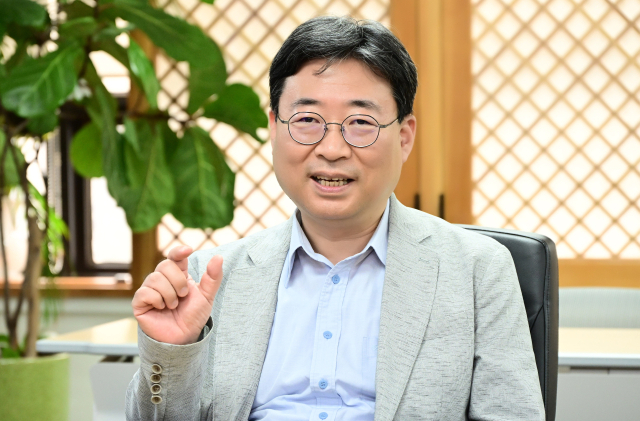 하준경 "정부 역할, 기업 지원에 집중…기본사회도 현실 기반 추진"