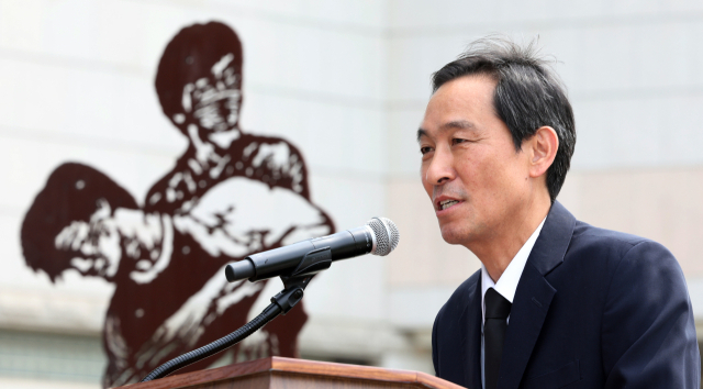 우상호 더불어민주당 중앙선거대책위원회 공동선대위원장. 뉴스1