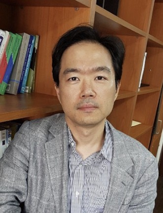 학현학술상에 김진우 서울대 교수