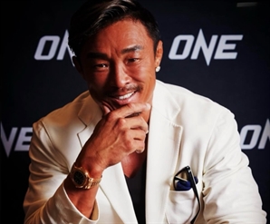 [단독] 올 여름 '추성훈 스무디'로 붙는다…편의점, 추가 매출 확대 경쟁
