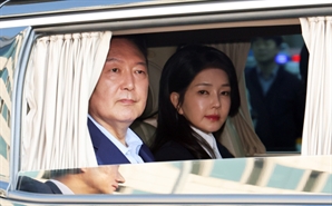 尹부부 관저 입주 6개월 뒤부터 물 사용량 '700톤' 늘었다…"반드시 이유 있을 것"