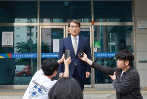 남편 신분증으로 대리투표한 선거사무원, 오늘 구속심사