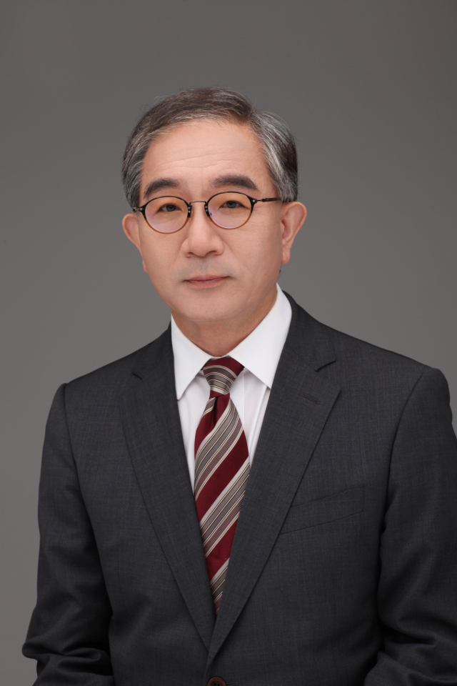 이근 서울대학교 국제대학원 교수