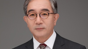 [새 정부에 바란다] 경제 살리려면 강대국 외교가 필요하다