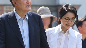 김건희 이달 내 소환…尹 향한 檢 수사 속도전