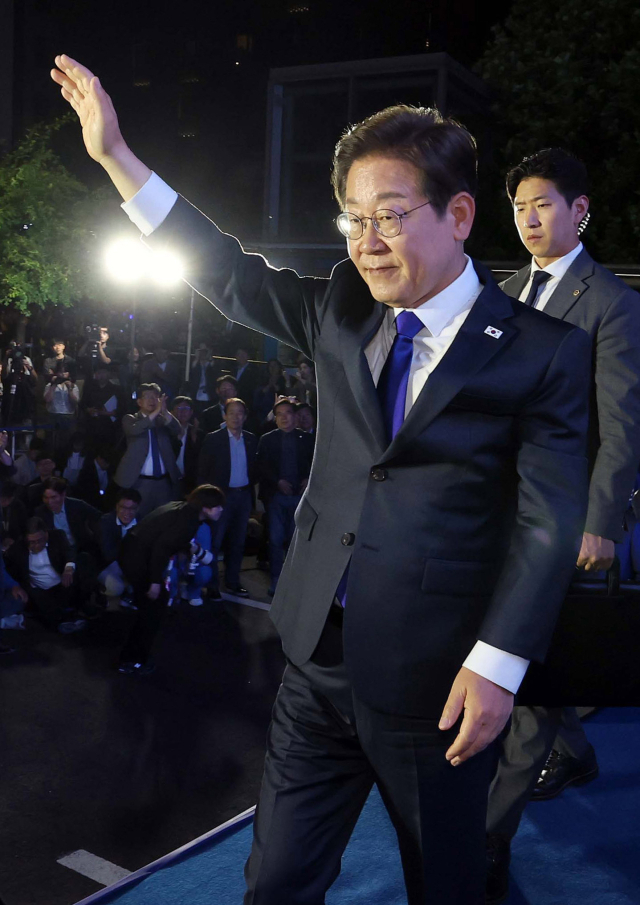[속보] 이재명 21대 대통령 당선…오전 2시30분 확정