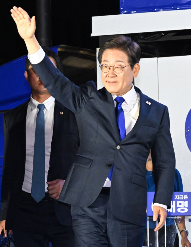 이재명 대통령 취임 첫날…코스피 시총 상위 종목 대체로 강세 [이런국장 저런주식]