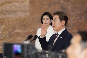 李대통령, 국회의장·6당 대표와 비빔밥 오찬…“양보·타협할 것”