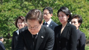 대통령 이재명 재판, 중지냐 강행이냐