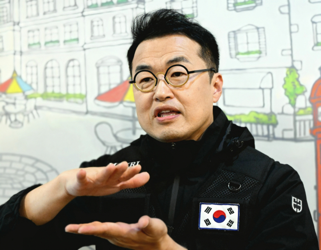 "12만 전사자 유해 가족품 안기도록 더 알릴 것"