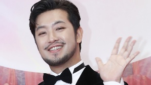 '282만 유튜버' 침착맨, 채널 유료화 철회…"팬들 호들갑 심한듯"