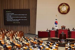 김건희·내란·채상병 특검법 국회 본회의 통과