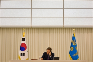 韓 압박수위 탐색…'트럼프 노림수' 포석도