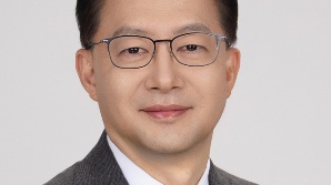 유승우號 확장 본격화…두산, 김제 FCCL 공장 본격 가동 [biz-플러스]