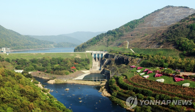 충청남도 서북부 지역에 공업 용수 및 생활 용수를 공급 중인 보령댐 전경. 연합뉴스