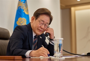 수교 60주년 앞두고 日부터 챙긴 李…한미일 협력 강조했다